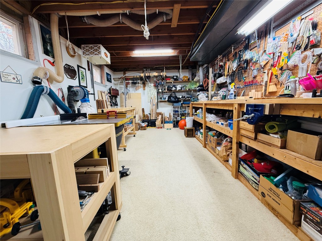 91 Coventry Road Endicott, NY 13760 - Photo 39 of 48