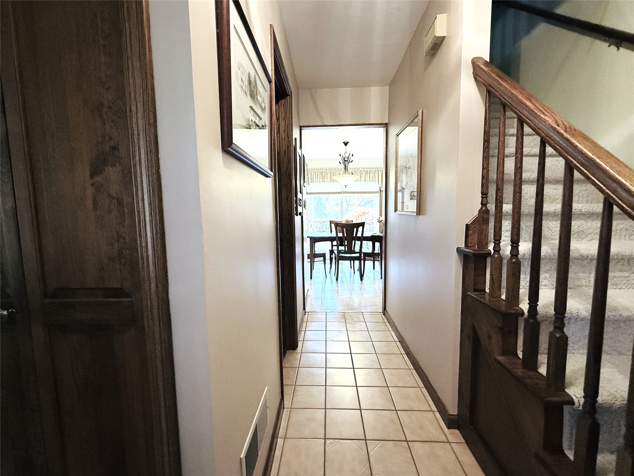 91 Coventry Road Endicott, NY 13760 - Photo 8 of 49