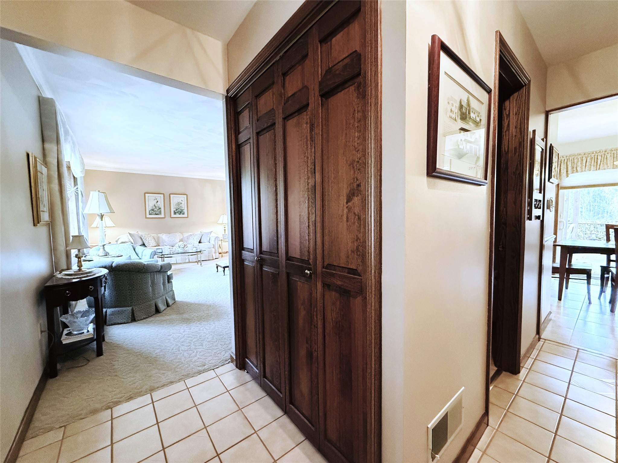 91 Coventry Road Endicott, NY 13760 - Photo 9 of 49