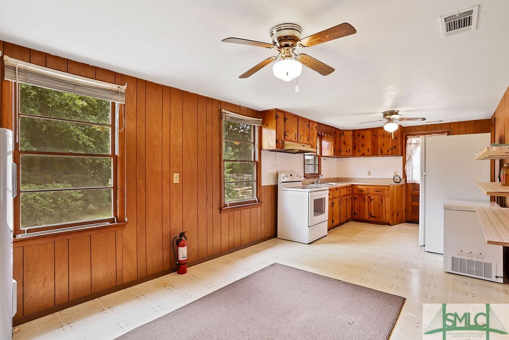 207 3rd Street Rincon, GA 31326 - Photo 10 of 39