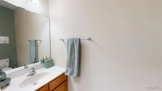 $450,000 | 1012 Crooked Stick Drive, Caseyville, IL 62232