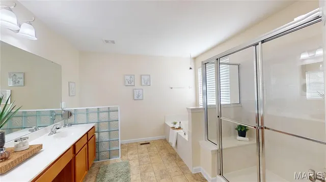 $450,000 | 1012 Crooked Stick Drive, Caseyville, IL 62232