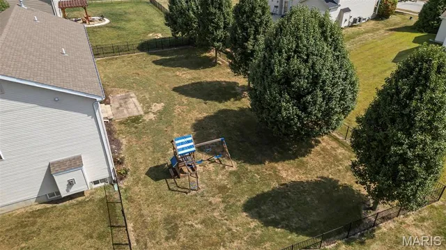 $450,000 | 1012 Crooked Stick Drive, Caseyville, IL 62232