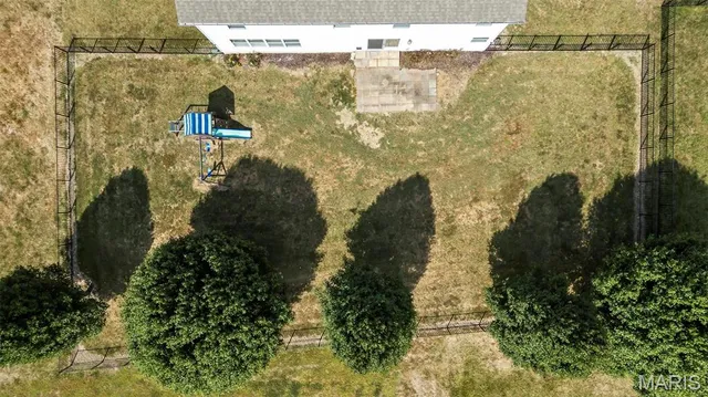 $450,000 | 1012 Crooked Stick Drive, Caseyville, IL 62232