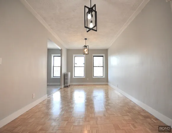 $3,300 | 330 Albany Avenue, Unit 3 | Crown Heights