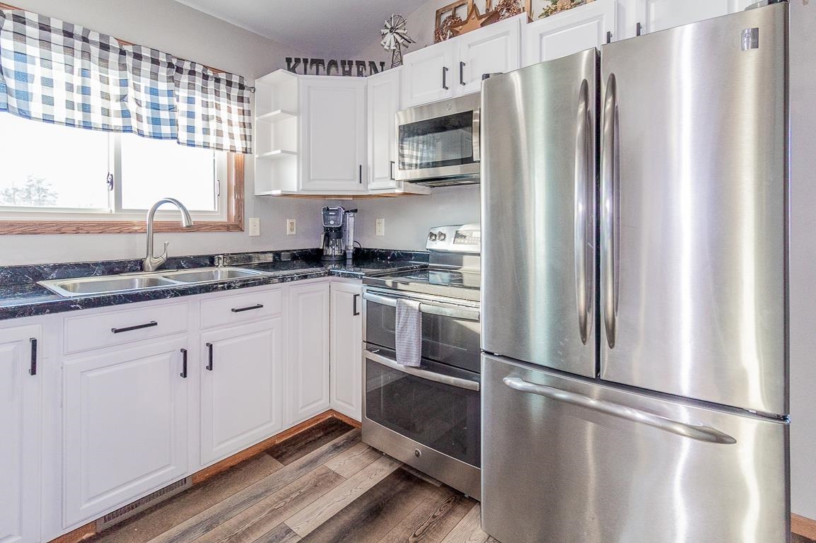 E6741 County Rd X Weyauwega, WI 54983 - Photo 11 of 55