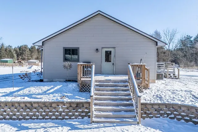 $429,900 | E6741 County Rd X, Weyauwega, WI 54983