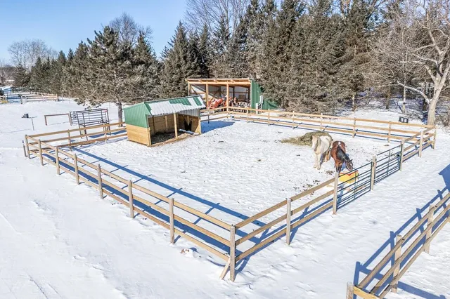$429,900 | E6741 County Rd X, Weyauwega, WI 54983