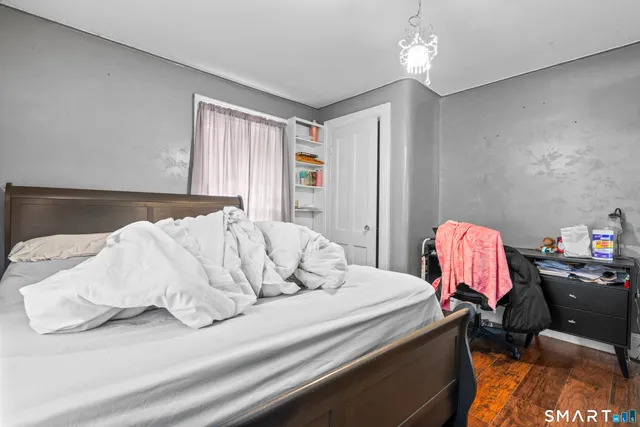 $250,000 | 185 Bunker Hill Avenue, Waterbury, CT 06708