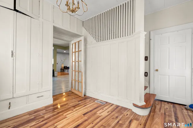 $250,000 | 185 Bunker Hill Avenue, Waterbury, CT 06708