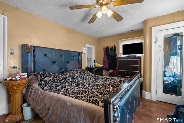 $250,000 | 185 Bunker Hill Avenue, Waterbury, CT 06708