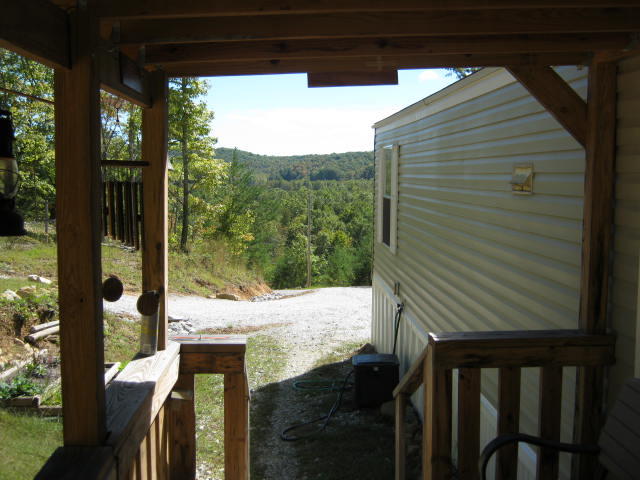 1438 Raccoon Loop Oneida, TN 37841 - Photo 19 of 35 IMG_1232
