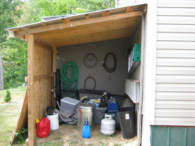 1438 Raccoon Loop Oneida, TN 37841 - Photo 31 of 35 IMG_1045