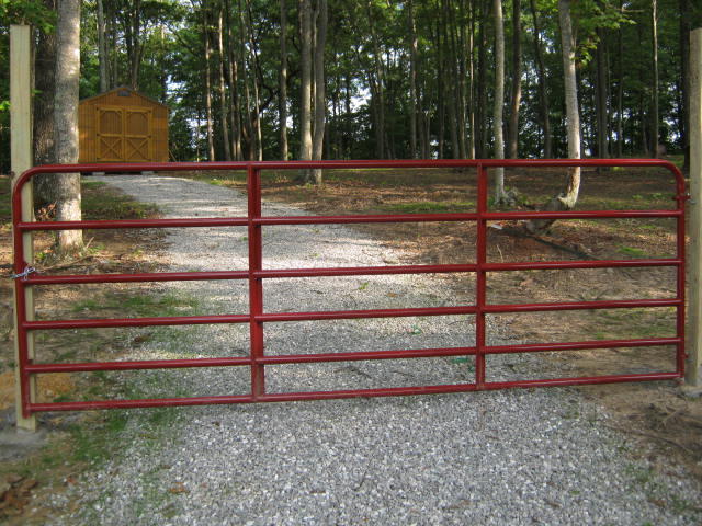 1438 Raccoon Loop Oneida, TN 37841 - Photo 5 of 35 IMG_0980