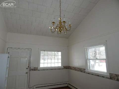 5432 Calkins Road Flint, MI 48532 - Photo 20 of 25 20429595-19.JPG