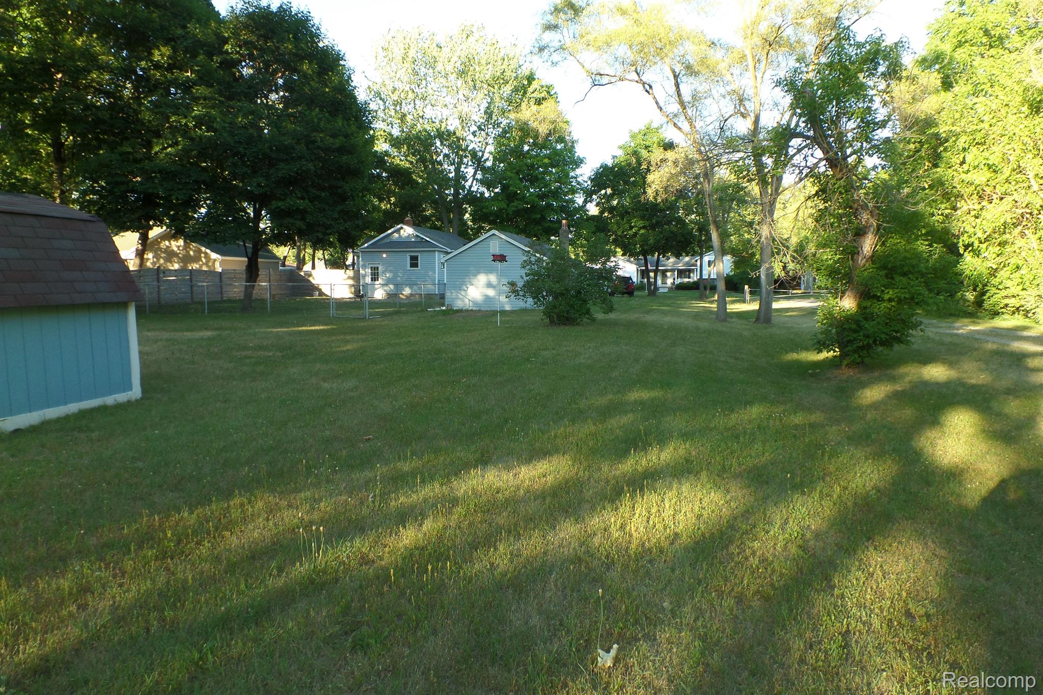 469 Deland Road Flushing, MI 48433 - Photo 22 of 24 Gallery Image 22