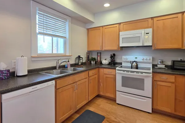 $218,000 | 1003 Ethan Allen Avenue, Unit A, Essex, VT 05452