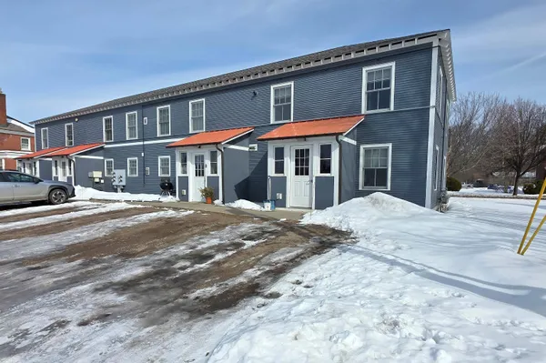 $218,000 | 1003 Ethan Allen Avenue, Unit A, Essex, VT 05452