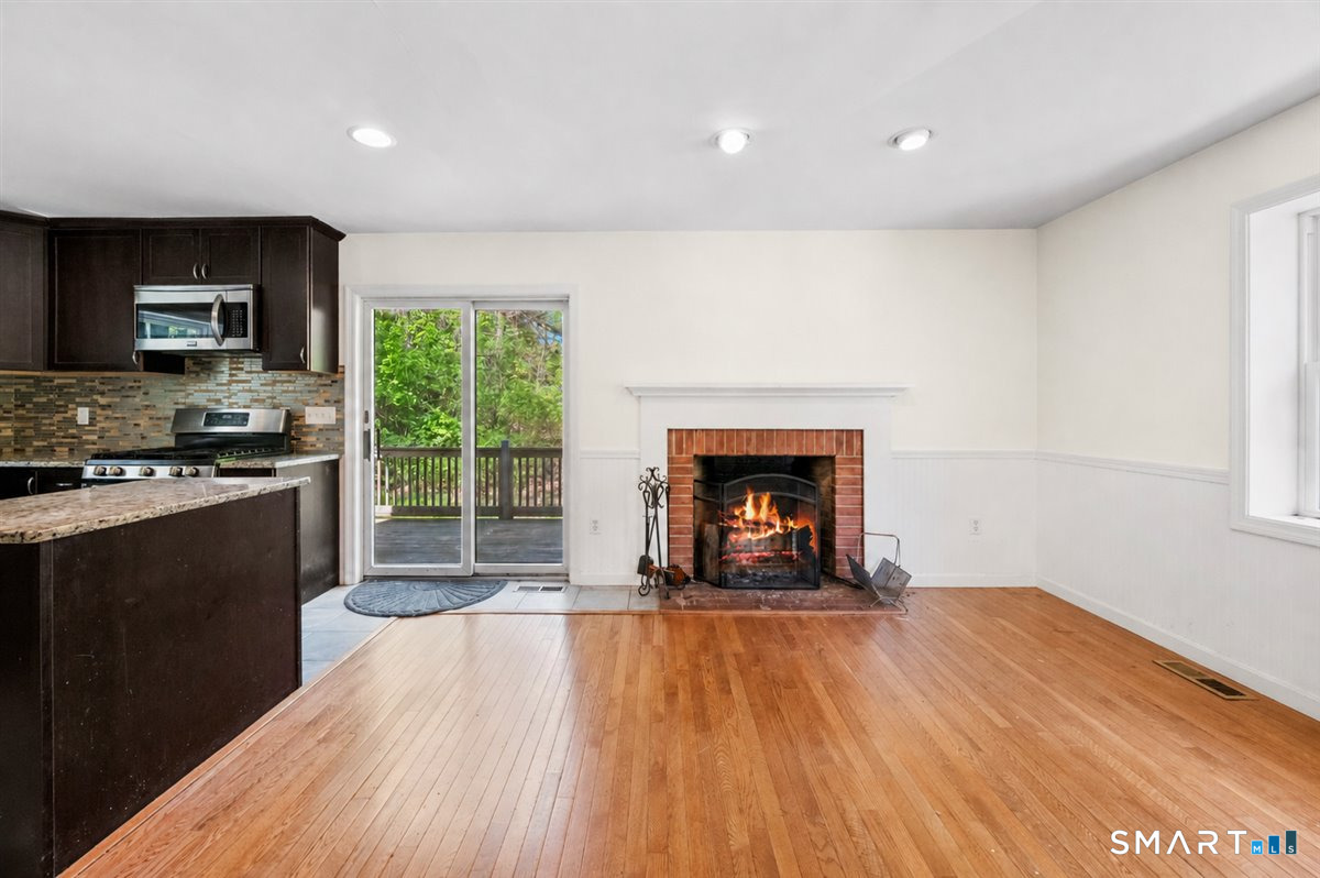 608 English Neighborhood Road Woodstock, CT 06281 - Photo 7 of 39