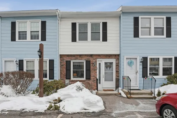 $340,000 | 39 Mountainshire Drive, Unit 39, Worcester, MA 01606
