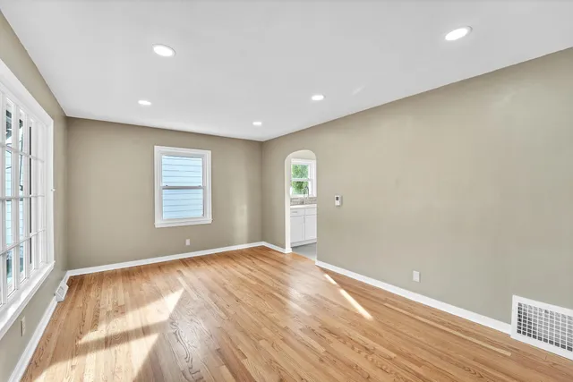 $239,900 | 3410 5th Avenue, Racine, WI 53402