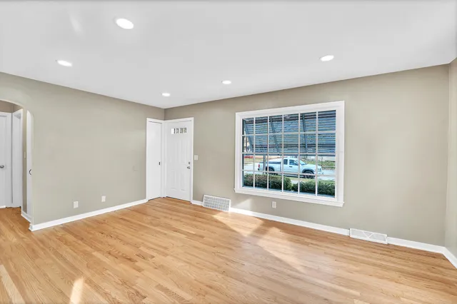 $239,900 | 3410 5th Avenue, Racine, WI 53402