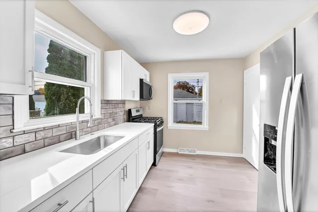 $239,900 | 3410 5th Avenue, Racine, WI 53402