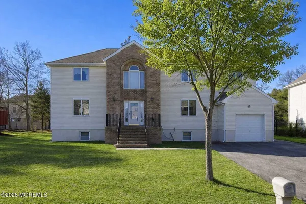 $1,475,000 | 12 Shemen Street, Lakewood, NJ 08701