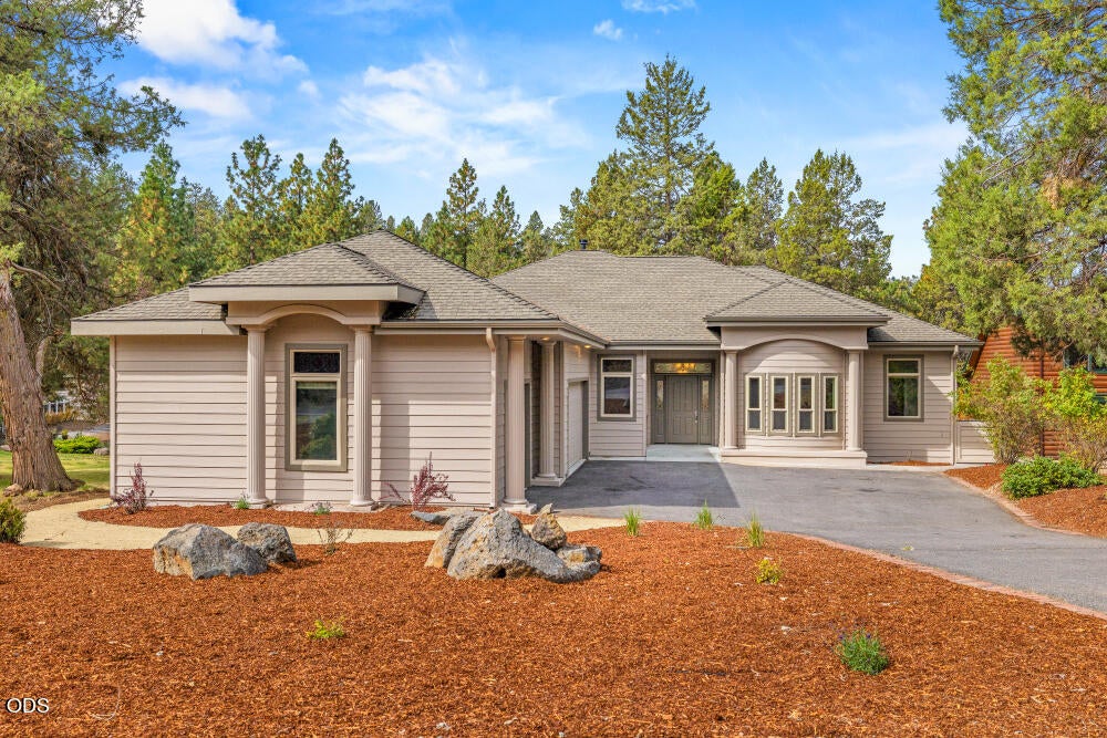 9522 Kestrel Road Klamath Falls, OR 97601 - Photo 42 of 69 Gallery Image 42