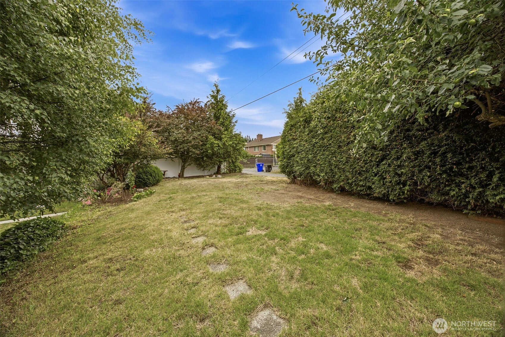 4832 Rucker Avenue Everett, WA 98203 - Photo 31 of 37