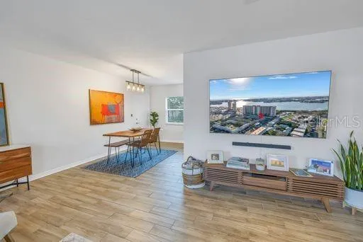 $2,450 | 6990 Place De La Paix, Unit 2B, South Pasadena, FL 33707