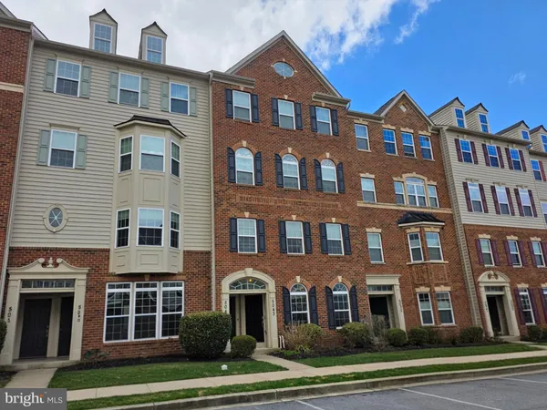 $379,900 | 5043 Small Gains Way, Frederick, MD 21703