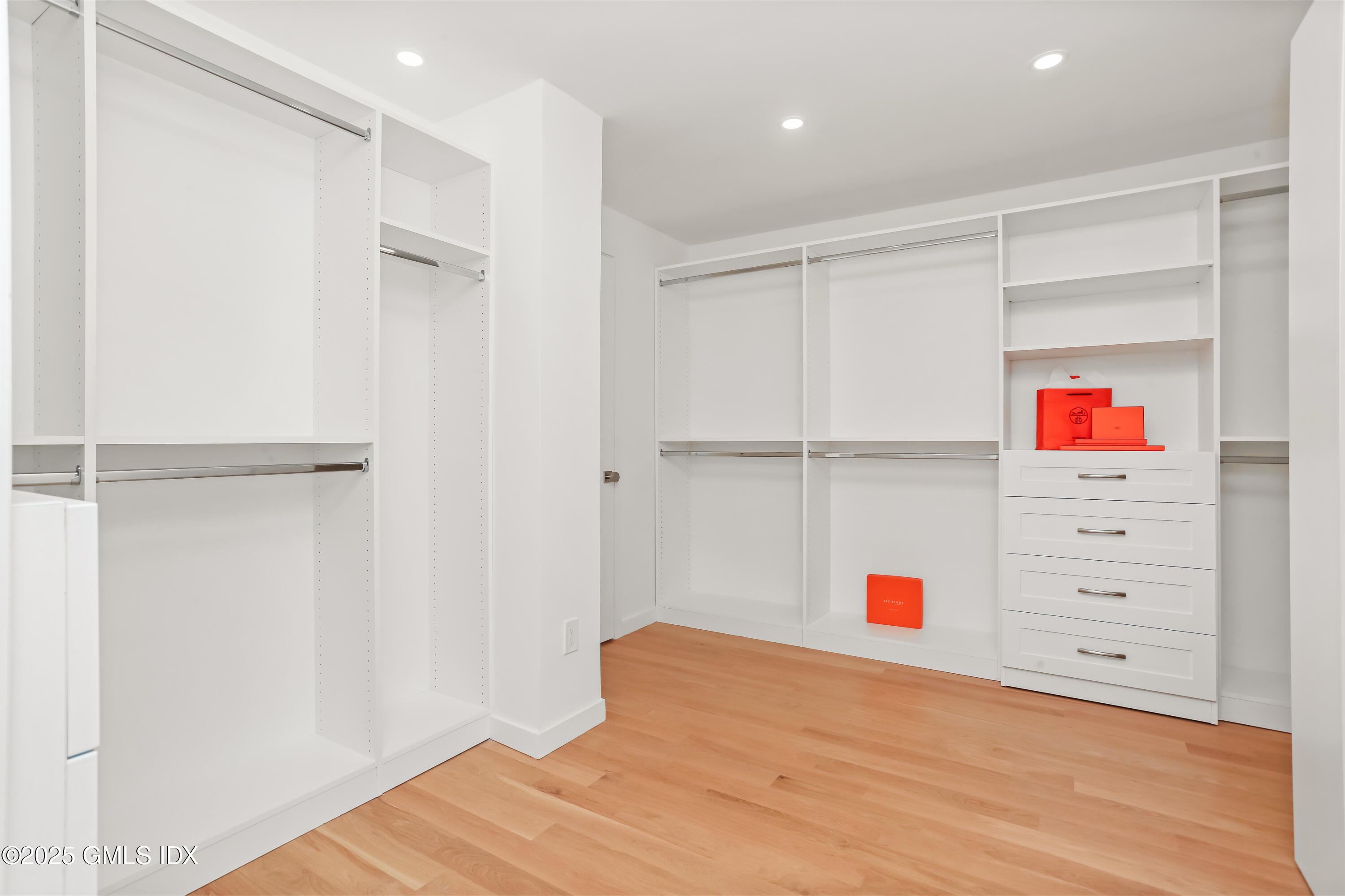 69 Taconic Road Greenwich, CT 06831 - Photo 22 of 31 Primary Closet