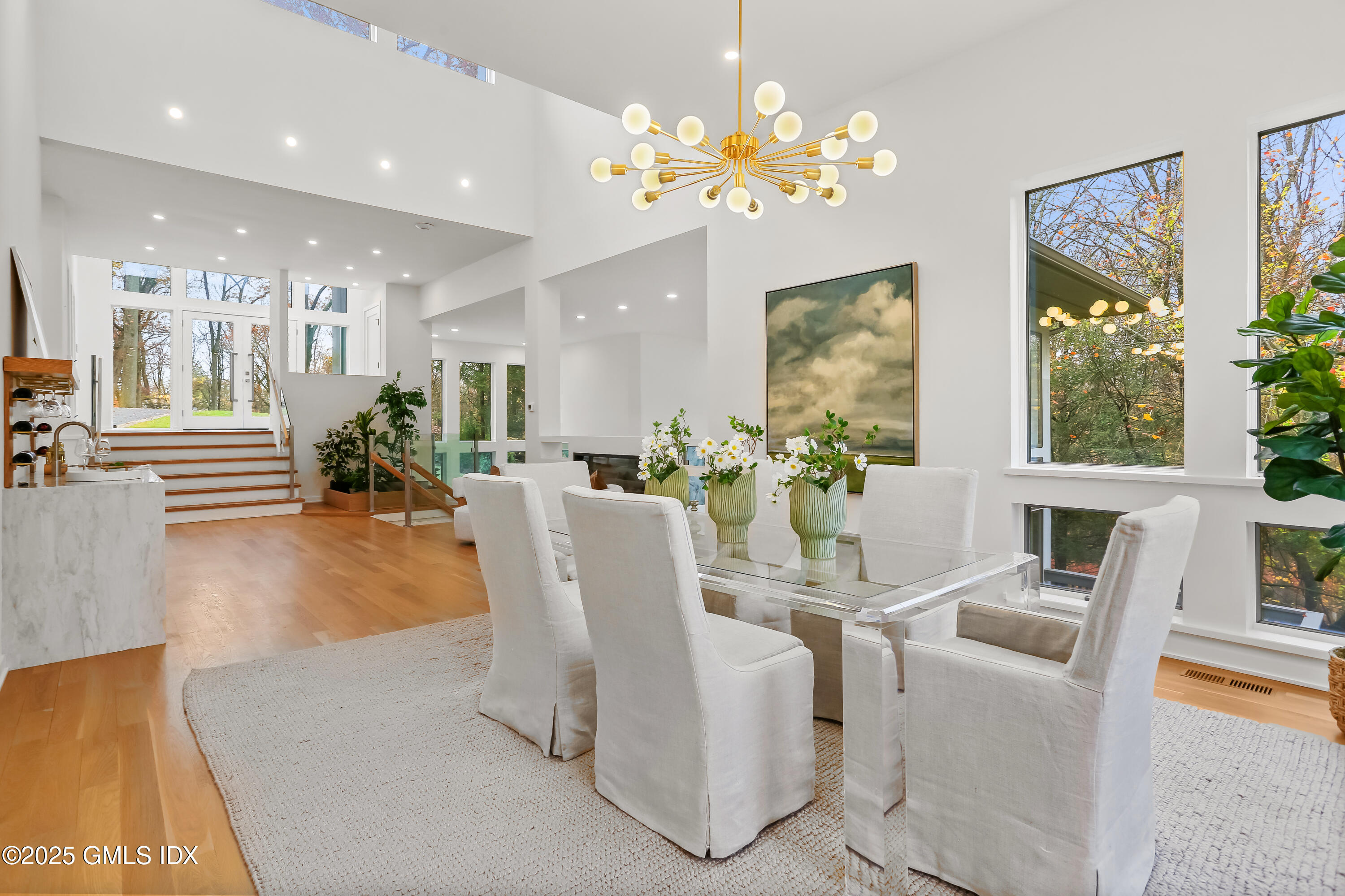 69 Taconic Road Greenwich, CT 06831 - Photo 6 of 31 Dining Room