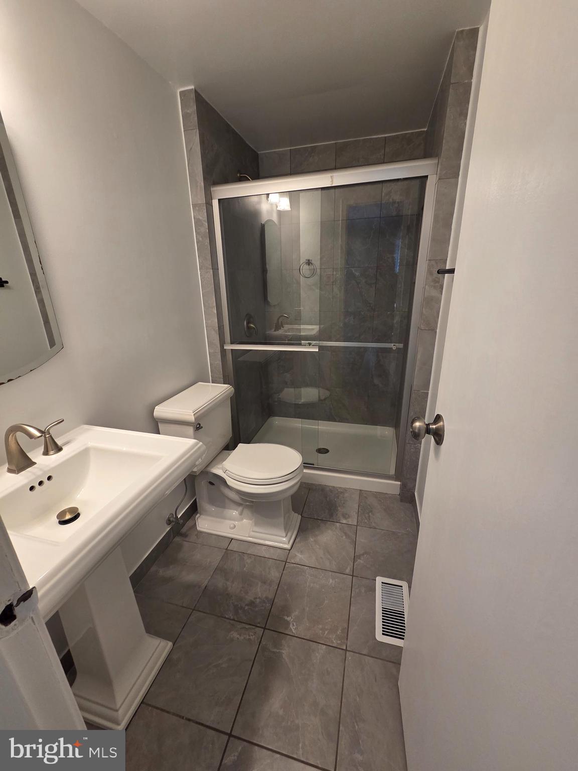 1820 Chester Drive Chester, MD 21619 - Photo 11 of 13 Primary bathroom