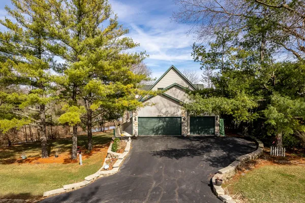 $549,900 | 1700 Candlewick Drive Southwest, Poplar Grove, IL 61065