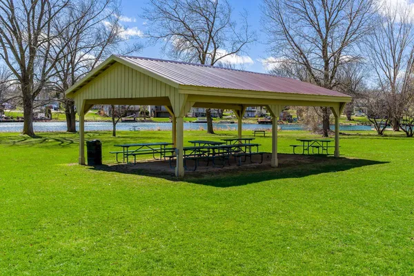$549,900 | 1700 Candlewick Drive Southwest, Poplar Grove, IL 61065