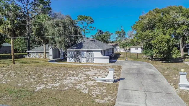 $385,000 | 15047 Woodbury Road, Brooksville, FL 34604