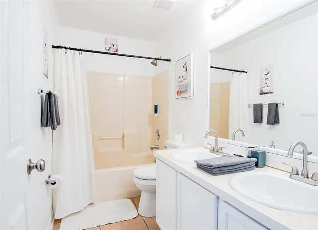 $449,000 | 865 Bloomingdale Drive, Davenport, FL 33897