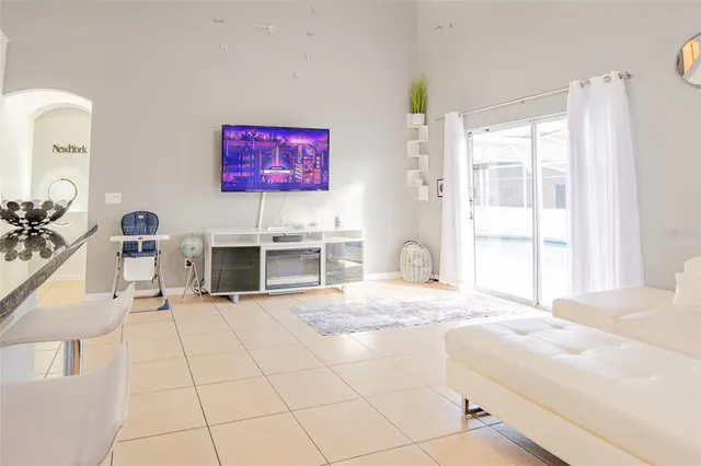 $449,000 | 865 Bloomingdale Drive, Davenport, FL 33897