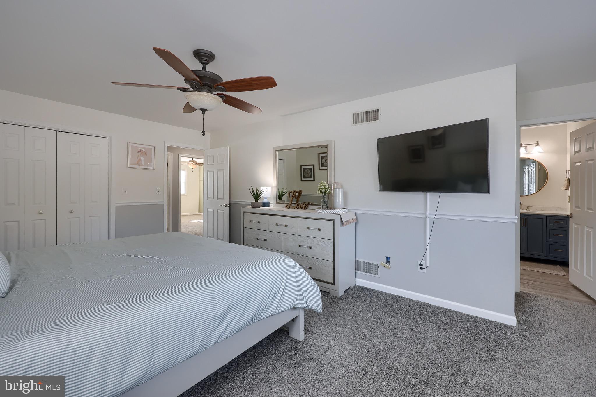 3648 Pleasant Valley Road, Unit 24 York, PA 17406 - Photo 27 of 44