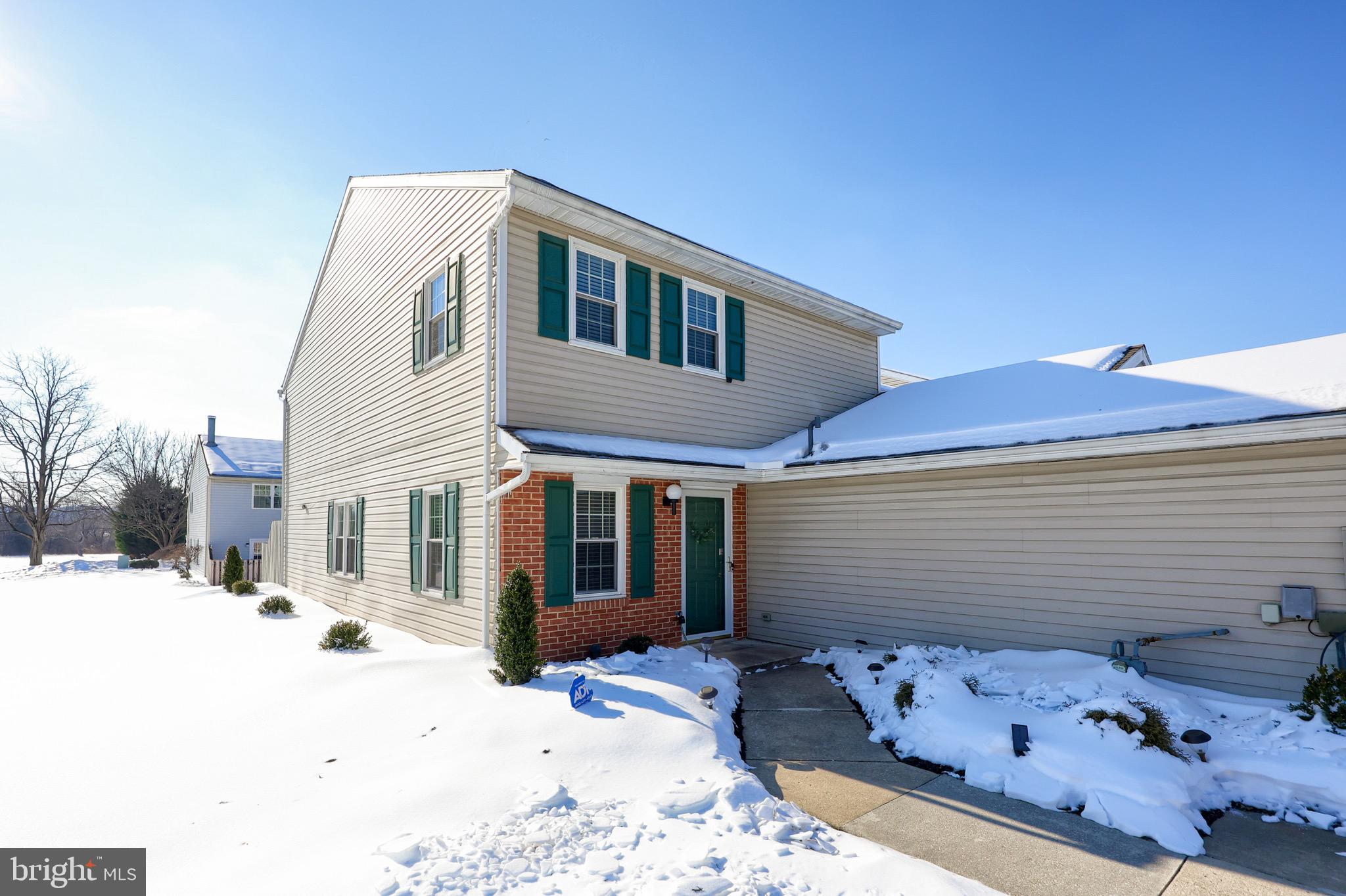 3648 Pleasant Valley Road, Unit 24 York, PA 17406 - Photo 4 of 44