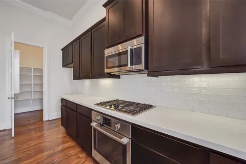 $499,000 | 2058 Fannin Station North, Houston, TX 77045