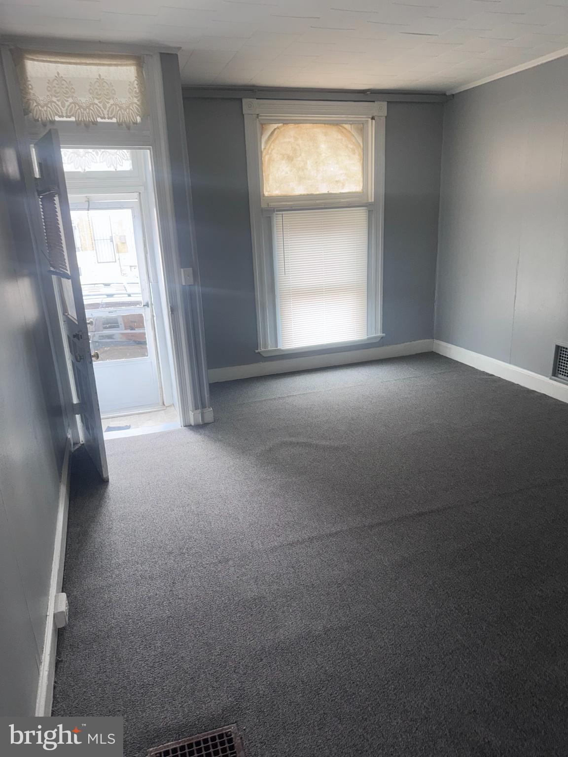 1812 North Payson Street Baltimore, MD 21217 - Photo 2 of 11