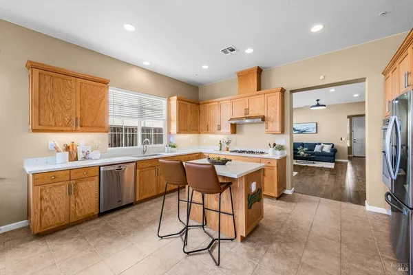 $749,000 | 624 Emerald Hills Circle, Fairfield, CA 94533