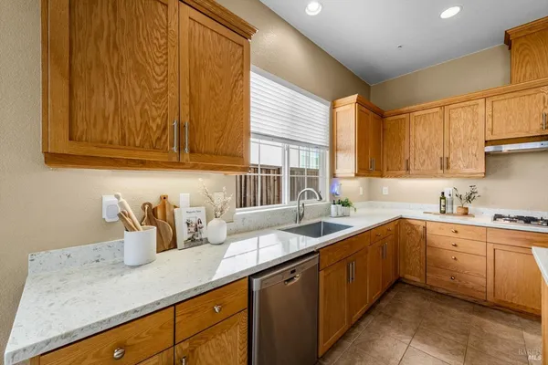 $749,000 | 624 Emerald Hills Circle, Fairfield, CA 94533