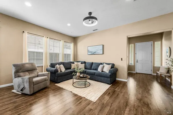 $749,000 | 624 Emerald Hills Circle, Fairfield, CA 94533