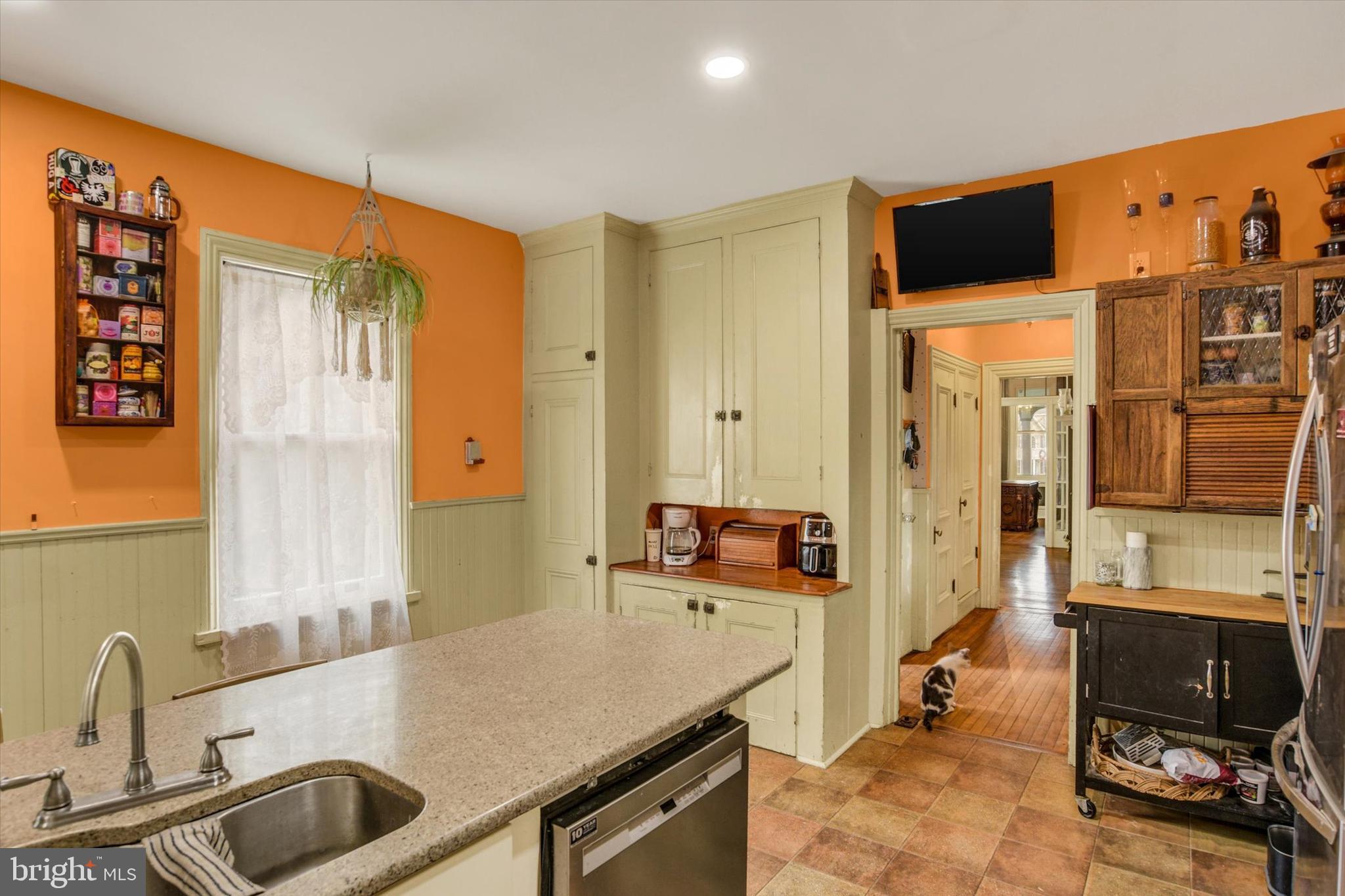 2101 Bellevue Road Harrisburg, PA 17104 - Photo 19 of 49 a kitchen with a sink and a refrigerator