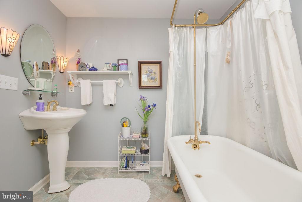 5264 Sharps Point Road Salisbury, MD 21801 - Photo 35 of 62 Gallery Image 35