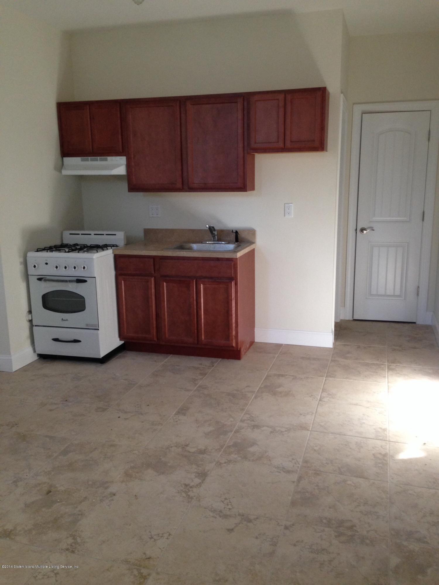 5689 Amboy Road Staten Island, NY 10309 - Photo 14 of 15 image